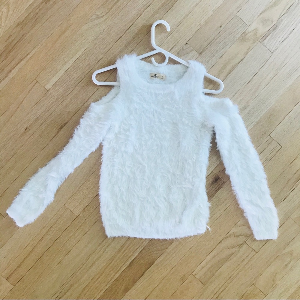 Hollister | White Cold Shoulder Sweater